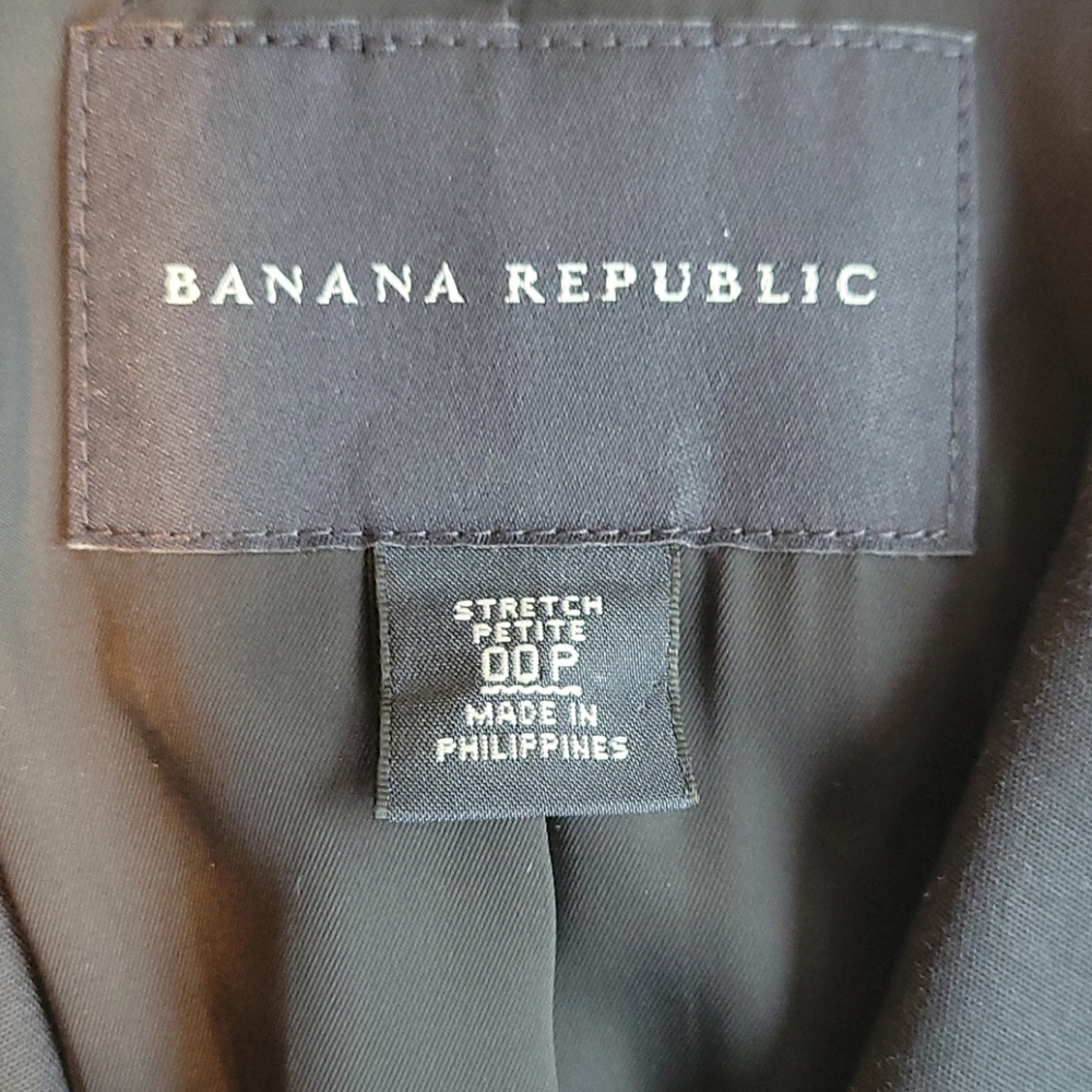 Banana Republic Black blazer - Picture 3 of 5